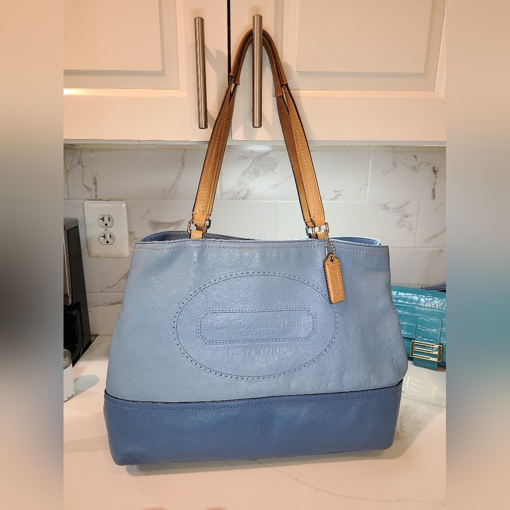 Coach Hamptons Two-way Blue & Tan Perforated Leather Oversized Tote #19393